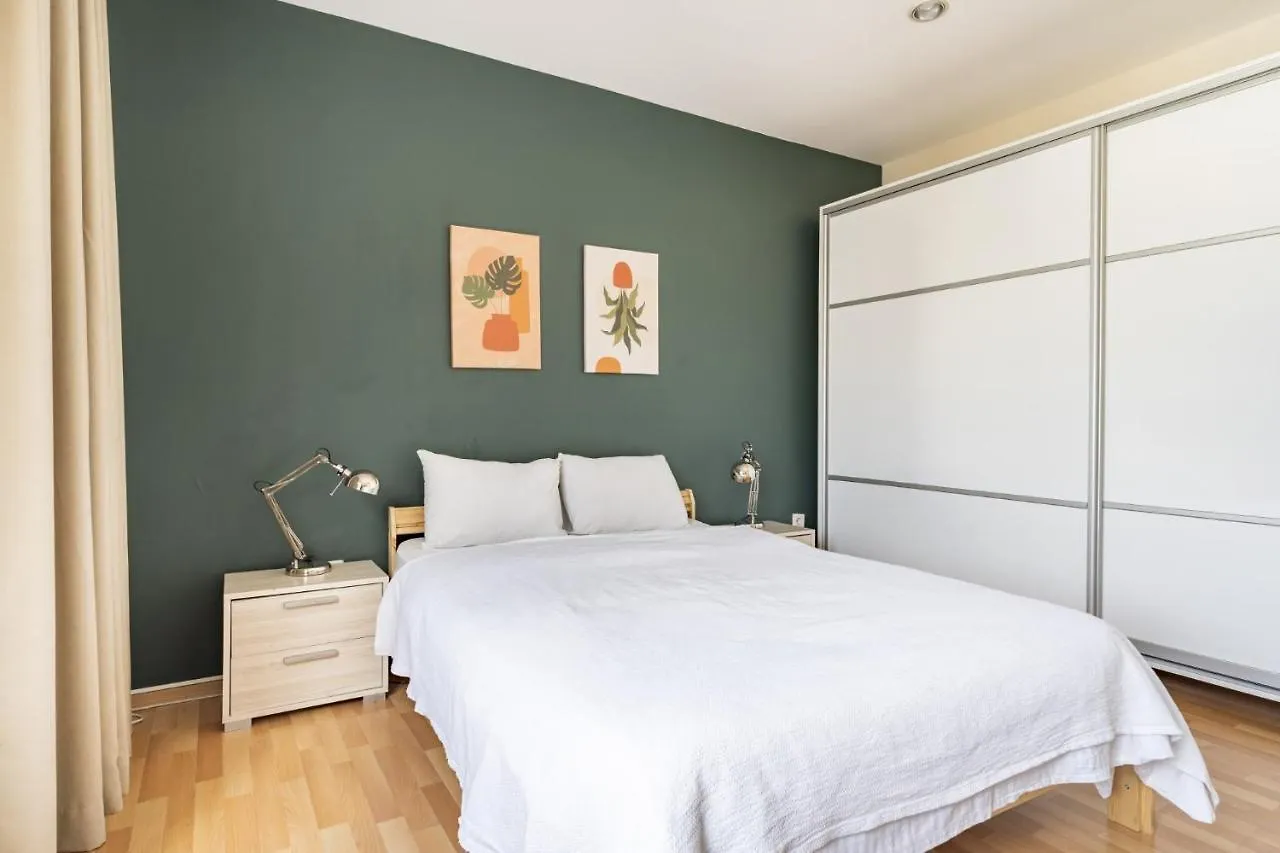 Central Flat Close To Taksim Square In Beyoglu Istanbul 0*,  Turcia